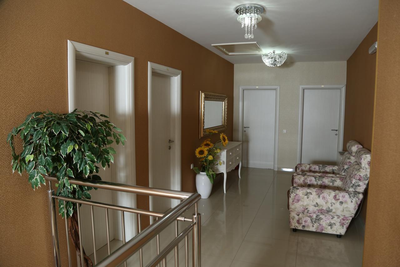 B&B Vila Bela Ruza Σρέμσκα Μιτρόβιτσα Εξωτερικό φωτογραφία